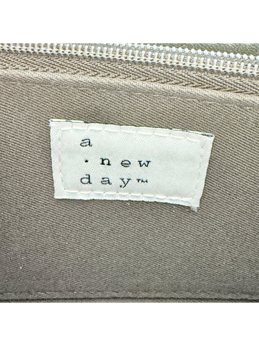 A New Day Olive Green Leather Wristlet Clutch - Picture 6 of 8